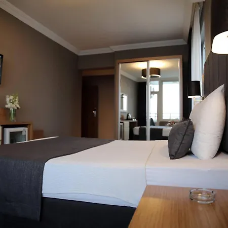 Sahil Marti Szálloda 4*